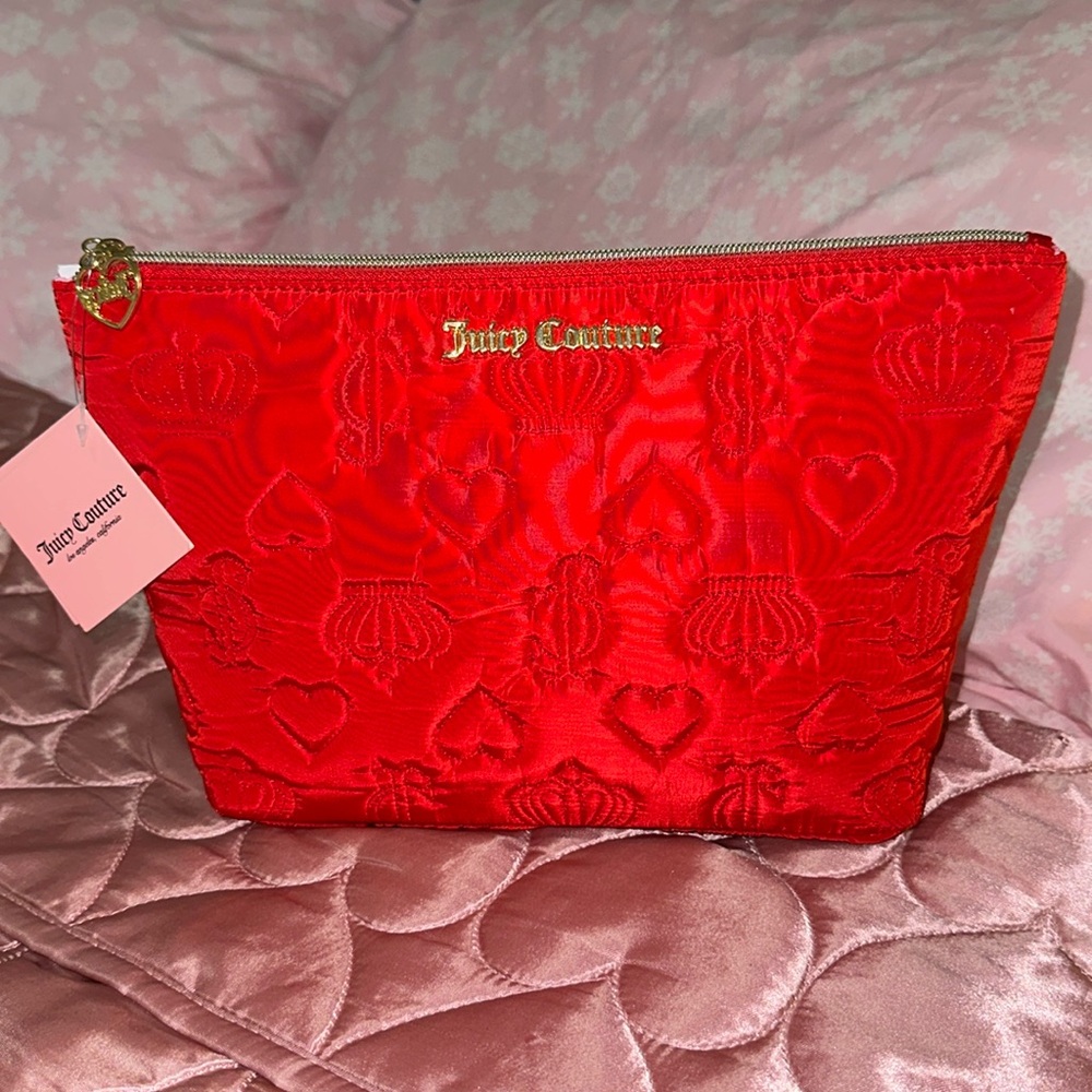 Juicy Couture Nylon Red Cosmetic Quilted Bag